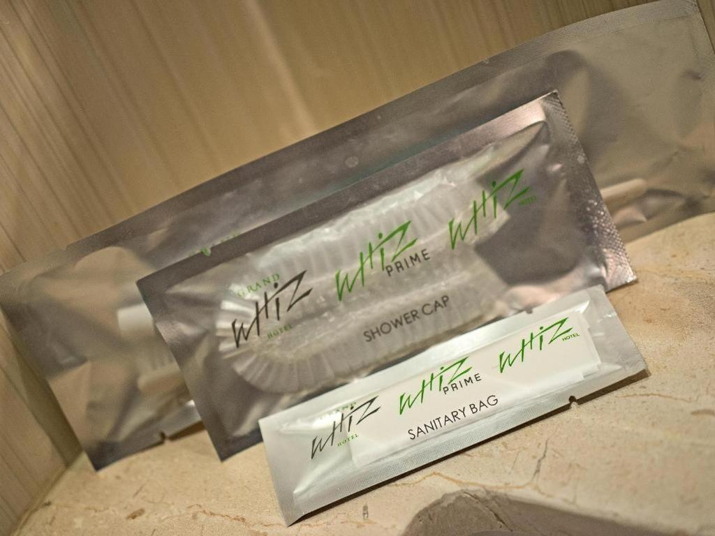 Whiz Prime Hotel Darmo Harapan Surabaya Ngoại thất bức ảnh