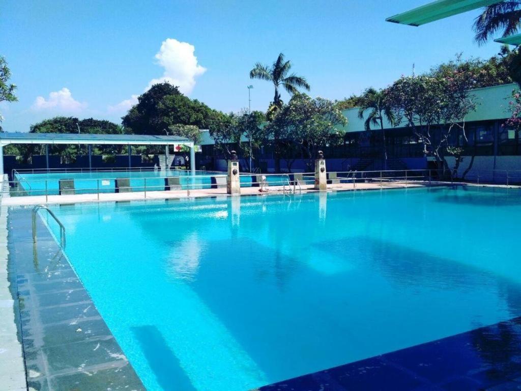 Whiz Prime Hotel Darmo Harapan Surabaya Ngoại thất bức ảnh